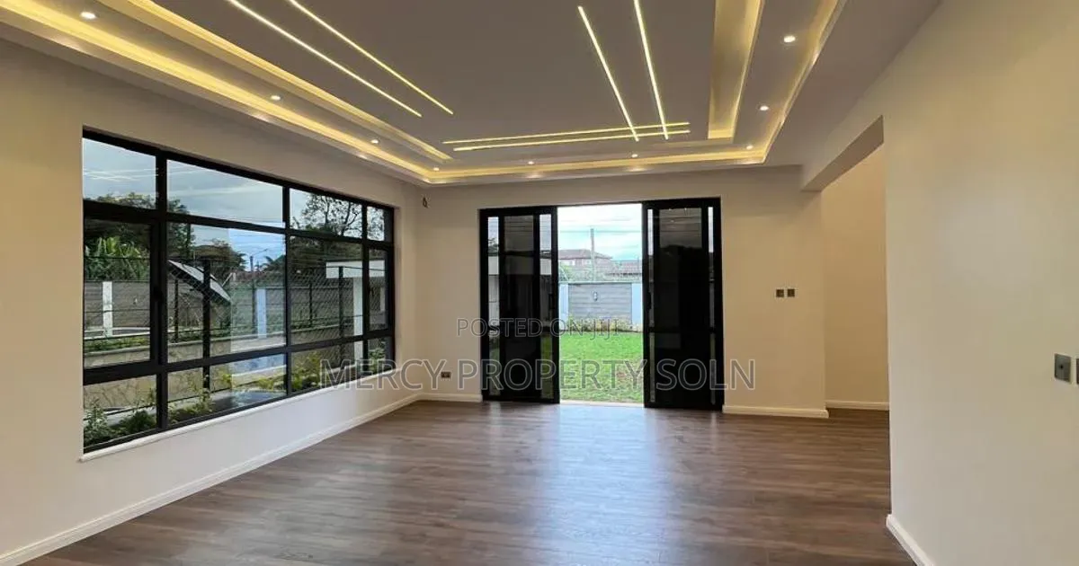 8bdrm House in Bole for sale