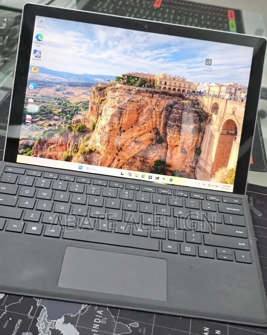 New Laptop Microsoft Surface Pro 7 16GB Intel Core i7 SSD 512GB