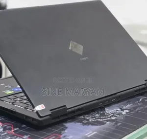 New Laptop HP Omen 15 16GB Intel Core i9 SSD 512GB