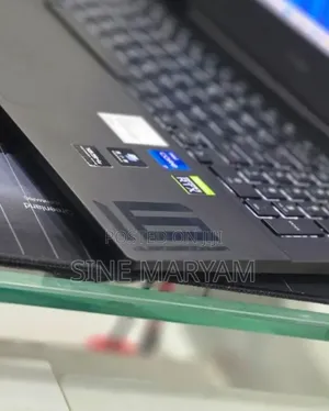 New Laptop HP Omen 15 16GB Intel Core i9 SSD 512GB