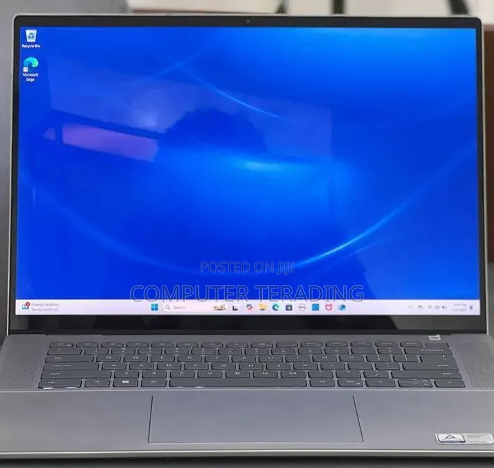 New Laptop Dell Inspiron 15 16GB Intel Core i7 SSD 512GB