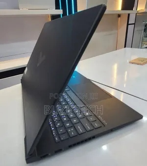 New Laptop HP Victus 15 16GB Intel Core i7 SSD 1T
