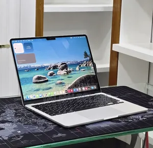 New Laptop Apple MacBook Air 2022 M2 8GB Apple M2 SSD 256GB