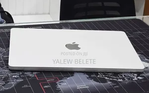 New Laptop Apple MacBook Air 2022 M2 8GB Apple M2 SSD 256GB