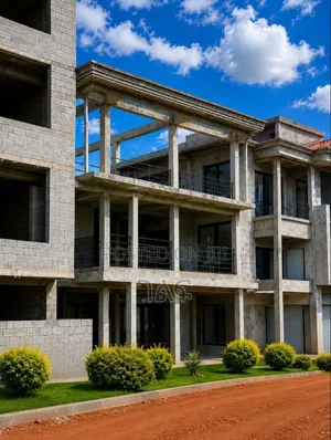 7bdrm House in የሚሸጥ G+2 ስትራክቸር አያት, Bole for sale