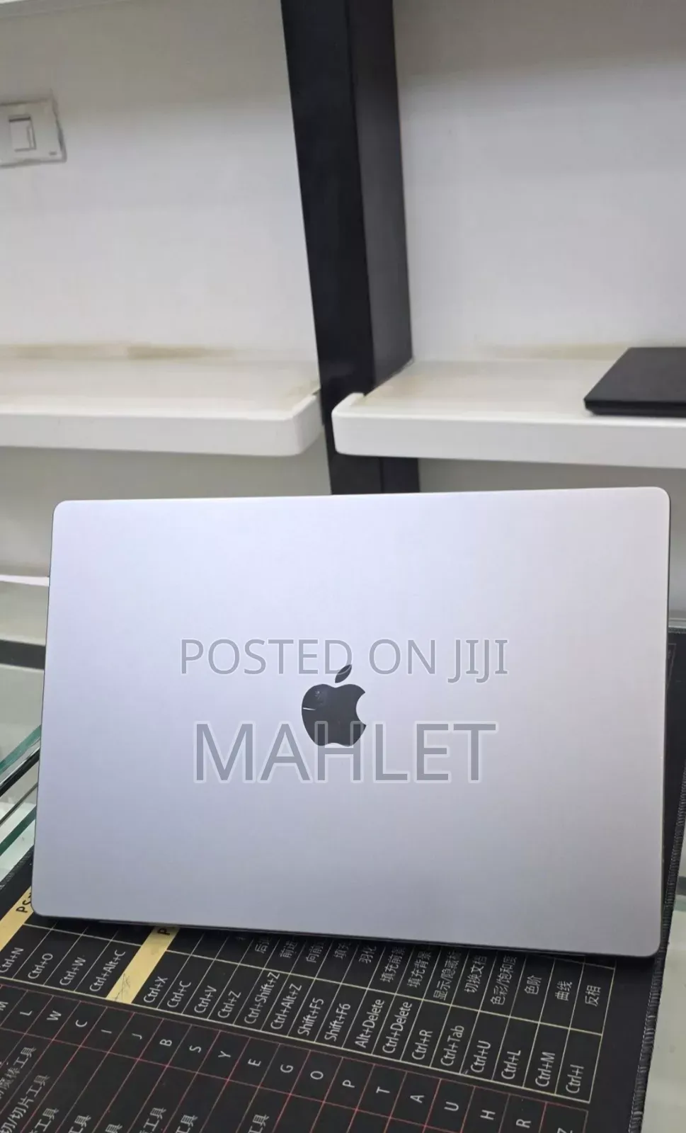 New Laptop Apple MacBook Pro 2021 M1 Max 32GB Intel Core i9 SSD 1T