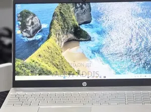 New Laptop HP Pavilion 15 8GB Intel Core i5 SSD 512GB