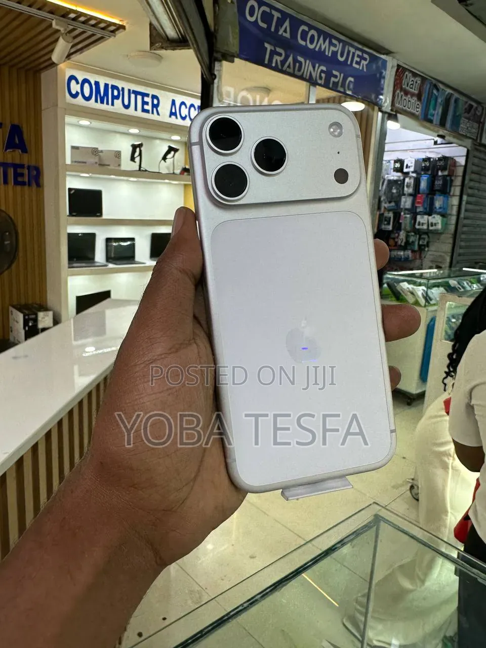 New Apple iPhone 17 Pro Max 256 GB White
