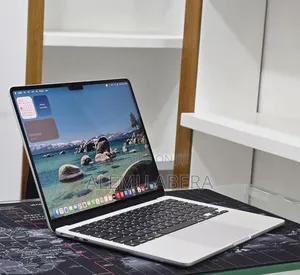 New Laptop Apple MacBook Air 2022 M2 8GB Apple M2 SSD 256GB
