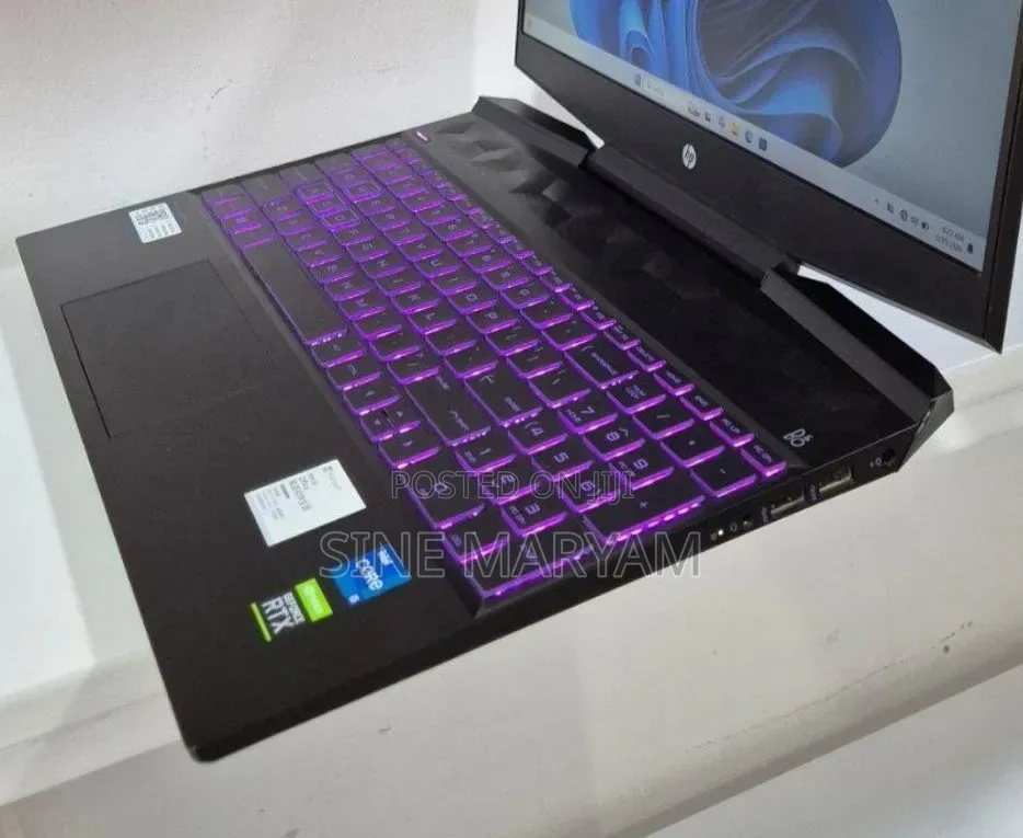 New Laptop HP Pavilion Power 15 16GB Intel Core i5 SSD 512GB