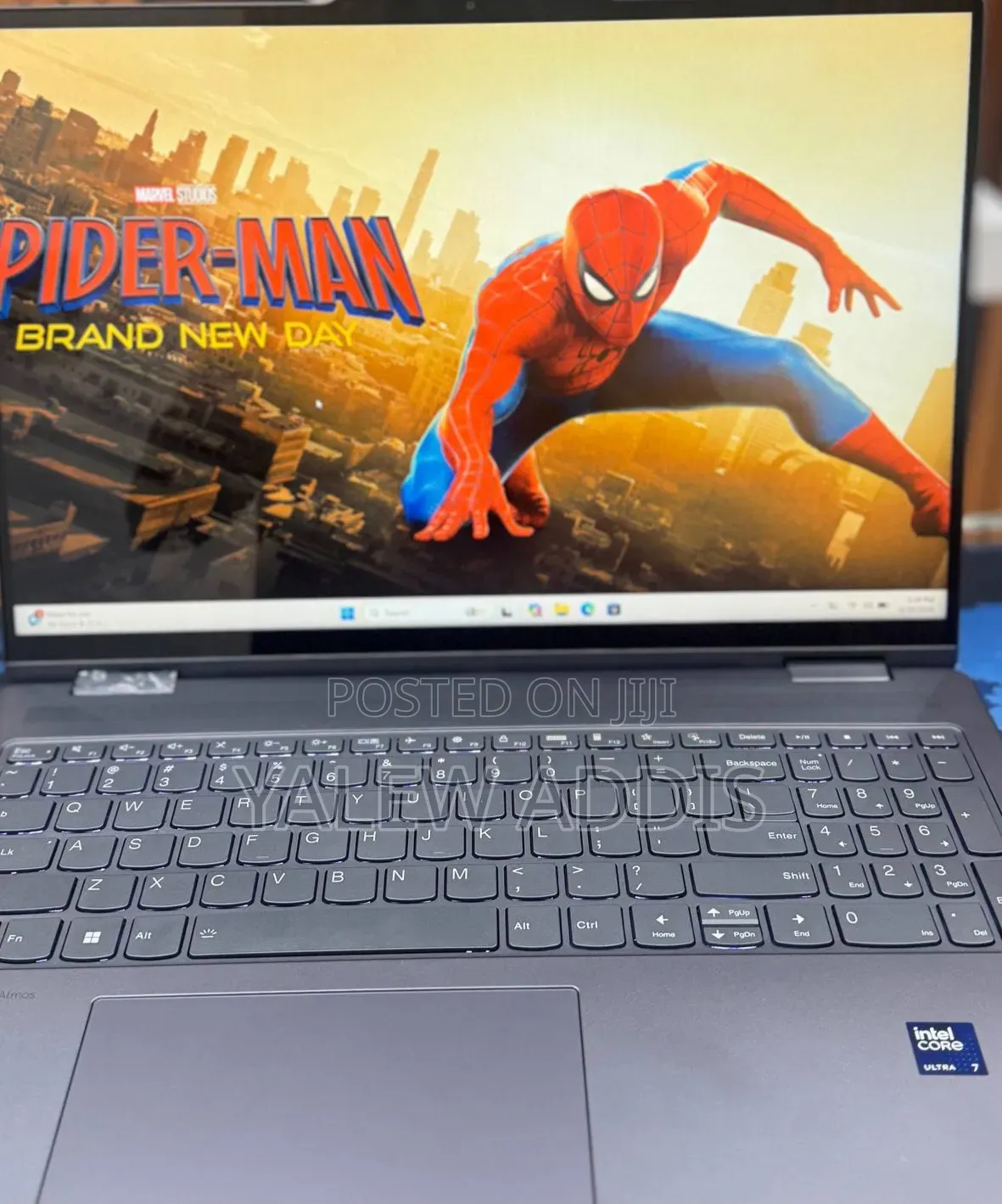 New Laptop Lenovo Yoga 7i 16GB Intel Core i7 SSD 512GB