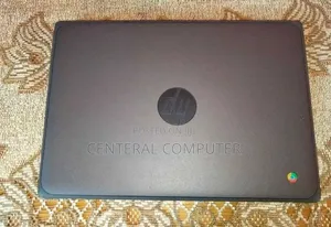 New Laptop Toshiba Satellite C850 6GB Intel Core i5 HDD 700GB
