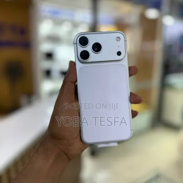 New Apple iPhone 17 Pro Max 256 GB White