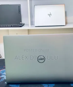 New Laptop Dell XPS 13 16GB Intel Core i5 SSHD (Hybrid) 512GB