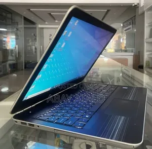 New Laptop HP Pavilion 15 8GB Intel Core i5 HDD 1T