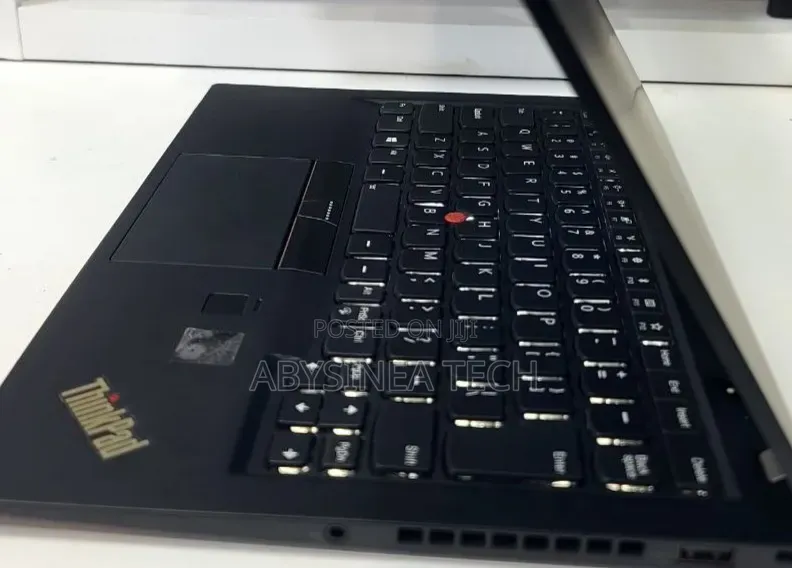 New Laptop Lenovo ThinkPad X1 Carbon 8GB Intel Core i5 SSD 512GB