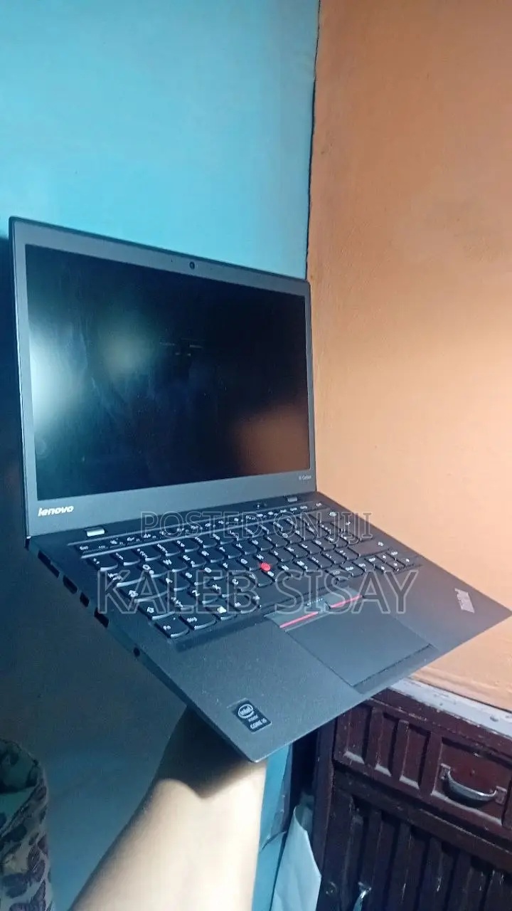 New Laptop Lenovo ThinkPad X1 Carbon 8GB Intel Core i5 SSD 256GB
