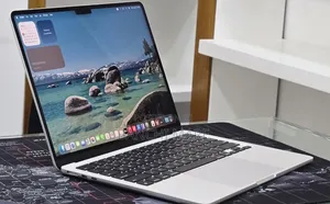 New Laptop Apple MacBook Air 2022 M2 8GB Apple M2 SSD 256GB