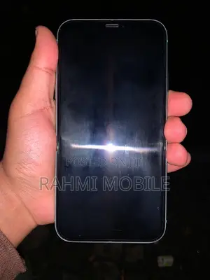 New Apple iPhone 11 128 GB Green