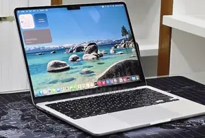 New Laptop Apple MacBook Air 2022 M2 8GB Apple M2 SSD 256GB