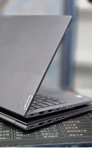 New Laptop Lenovo ThinkBook 15 16GB Intel Core Ultra 7 SSD 512GB