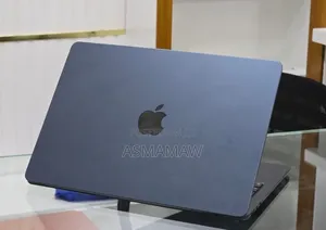 New Laptop Airis 16GB AMD A8 SSD 512GB