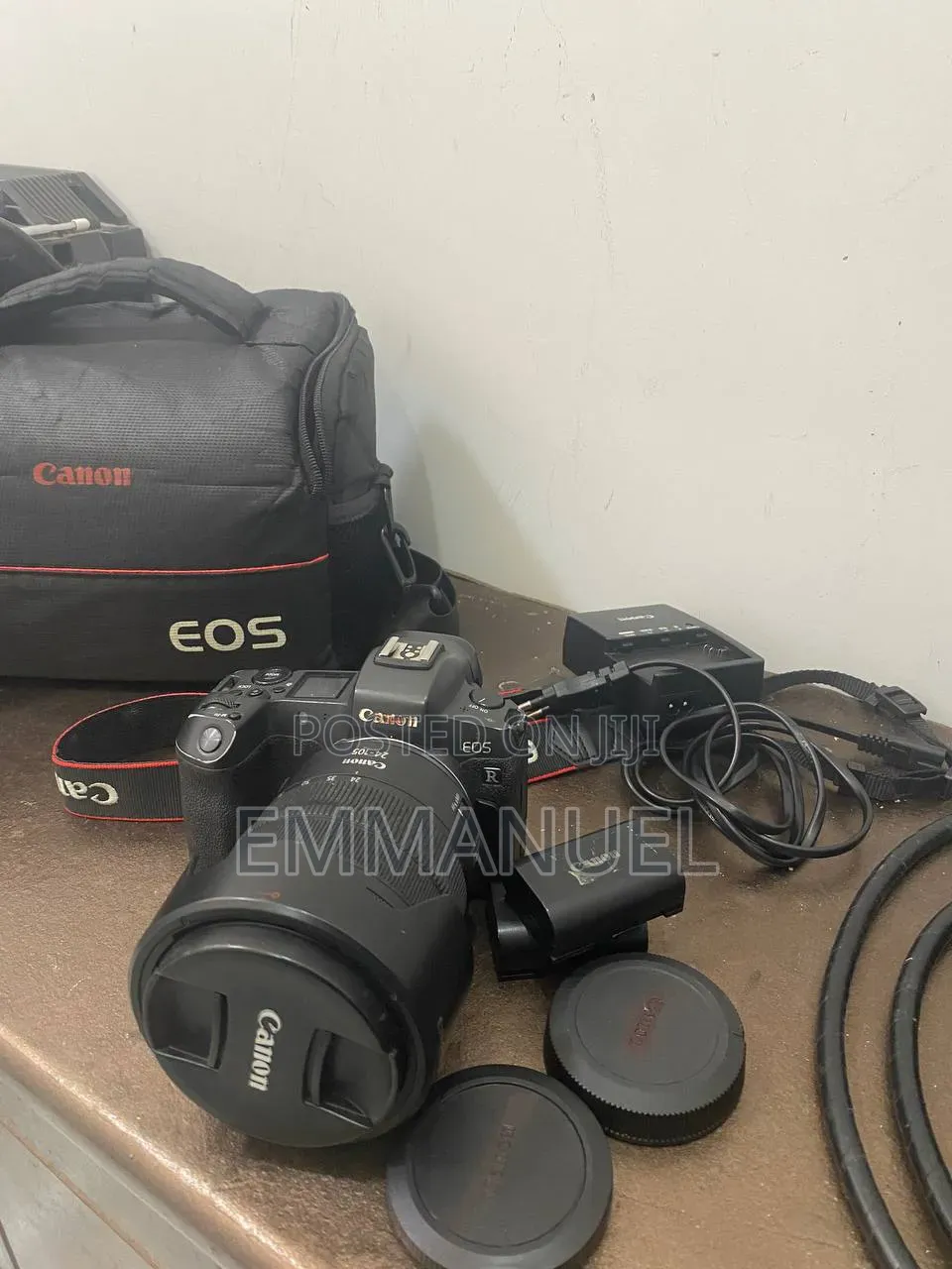 Canon R Camera