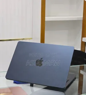 New Laptop Airis 16GB AMD A8 SSD 512GB