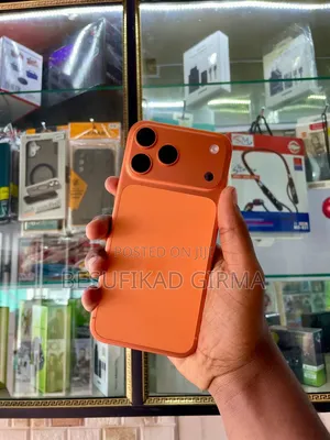 New Apple iPhone 17 Pro Max 256 GB Orange