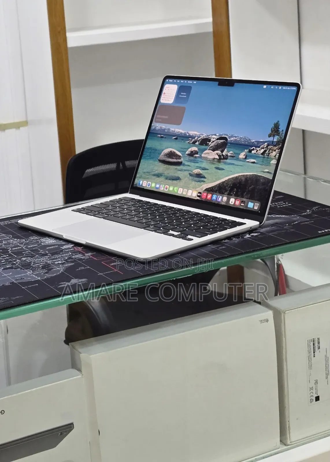 New Laptop Apple MacBook Air 2022 M2 8GB Apple M2 SSD 256GB