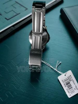 Casio Analog Watch: MTP-V004 Men