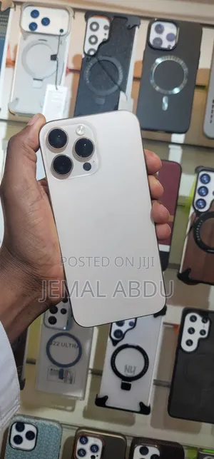 Apple iPhone 16 Pro Max 1 TB Silver