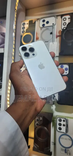 Apple iPhone 13 Pro 1 TB White