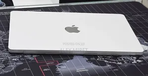 New Laptop Apple MacBook 8GB Apple M2 SSD 256GB