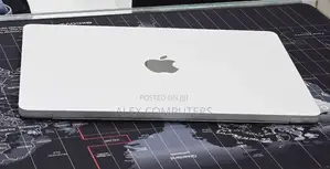 New Laptop Apple MacBook 8GB Apple M2 SSD 256GB