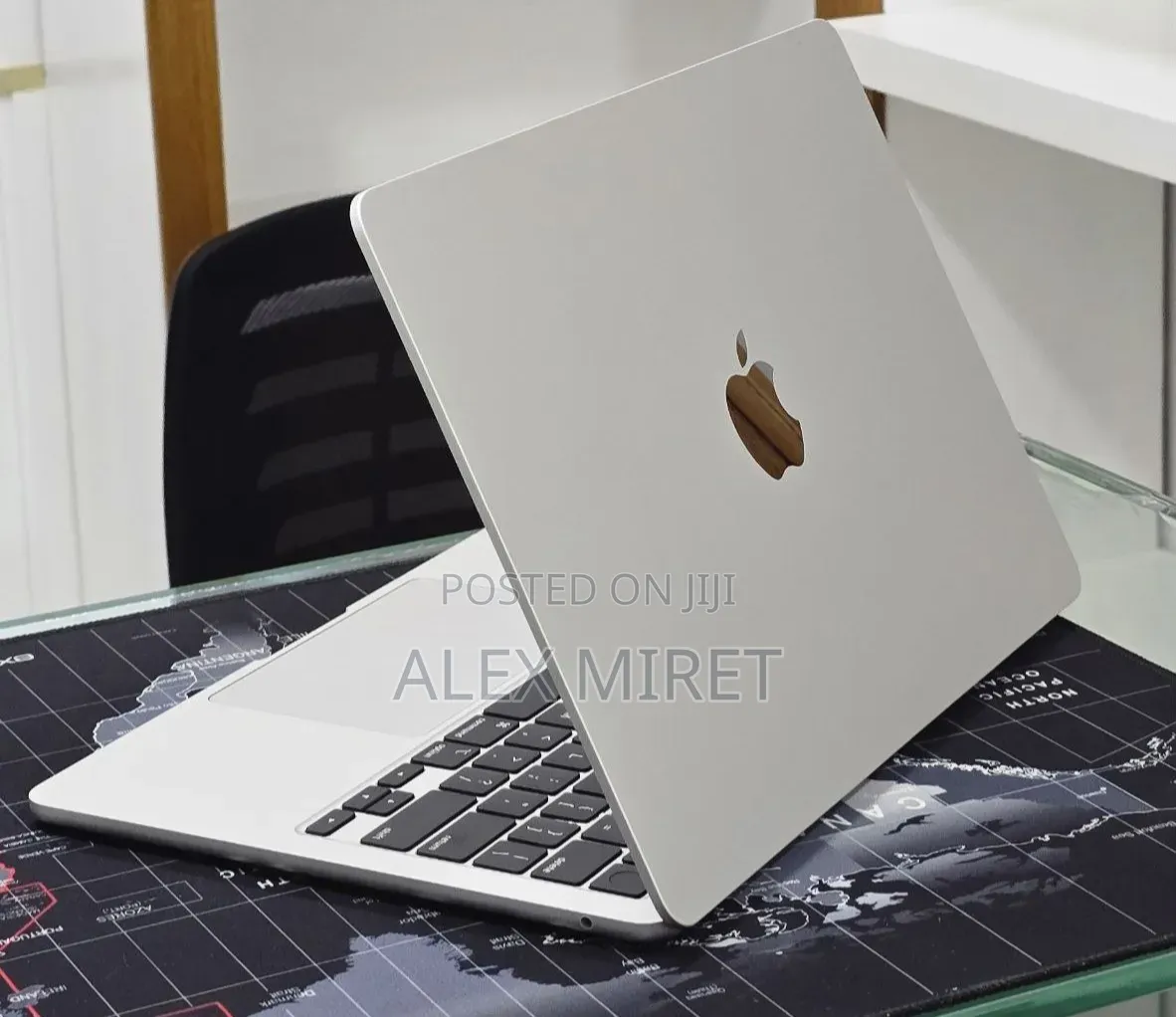 New Laptop Apple MacBook 8GB Apple M2 SSD 256GB