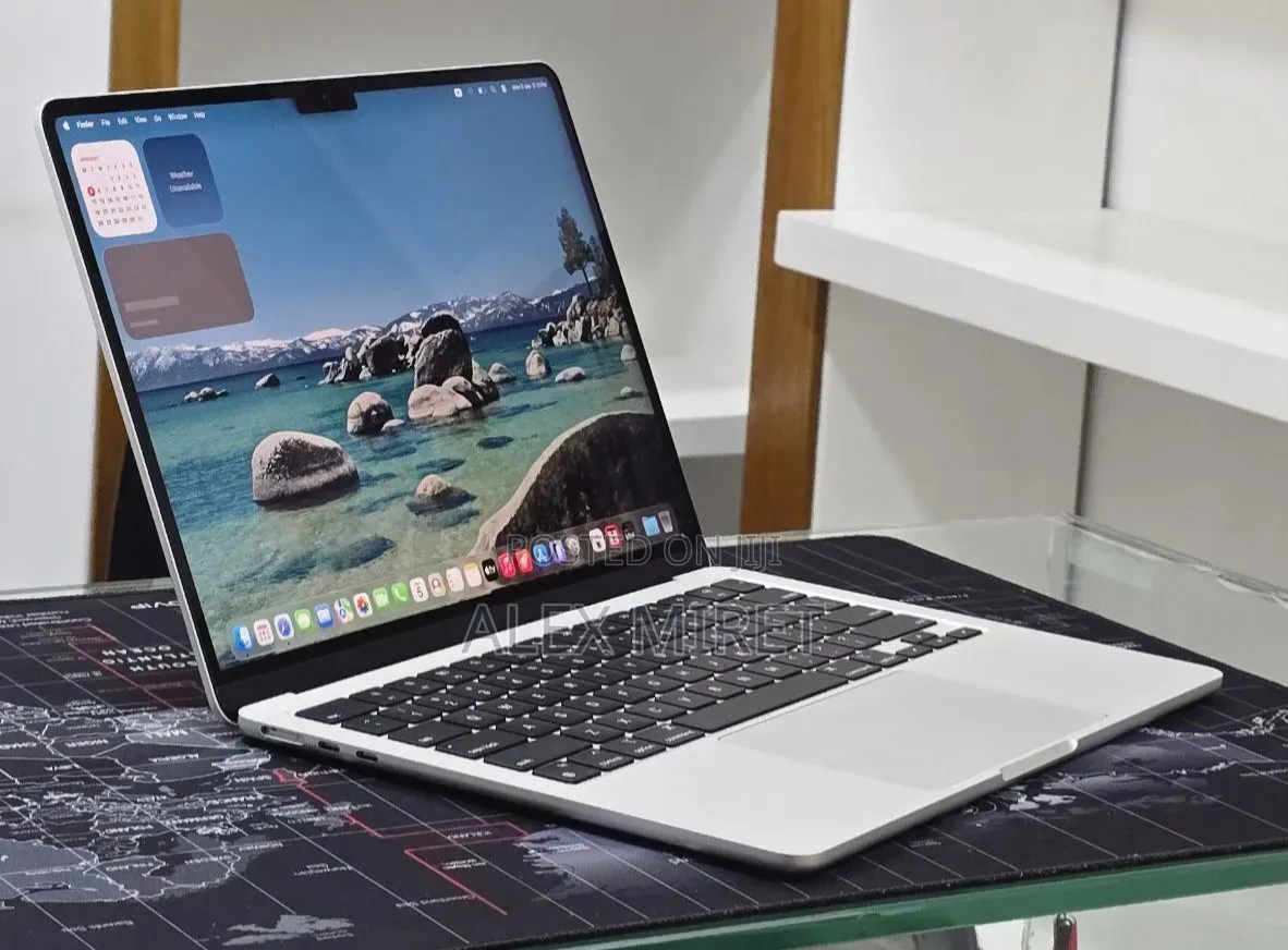New Laptop Apple MacBook 8GB Apple M2 SSD 256GB