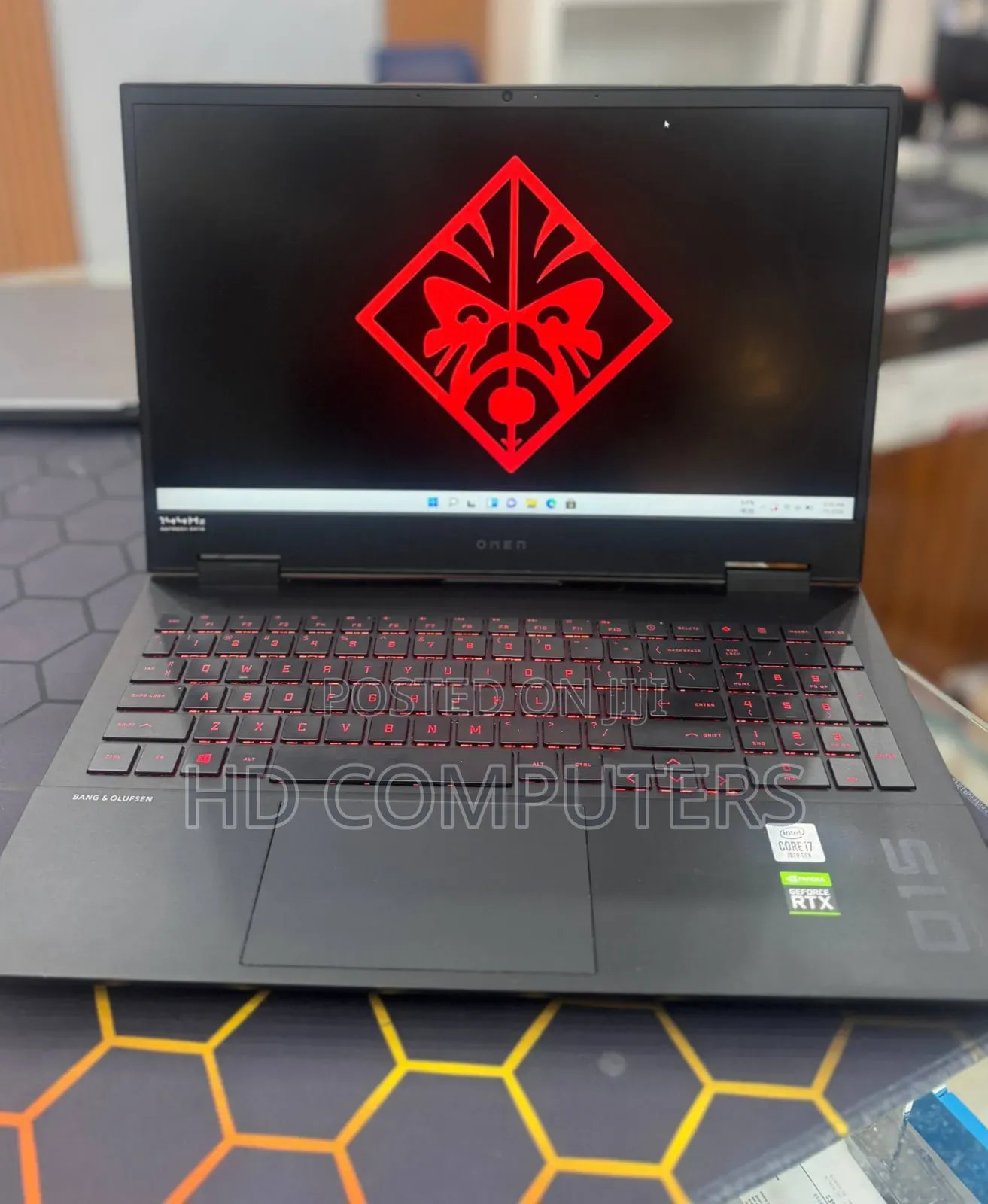 New Laptop HP Omen 15 16GB Intel Core i7 SSD 512GB