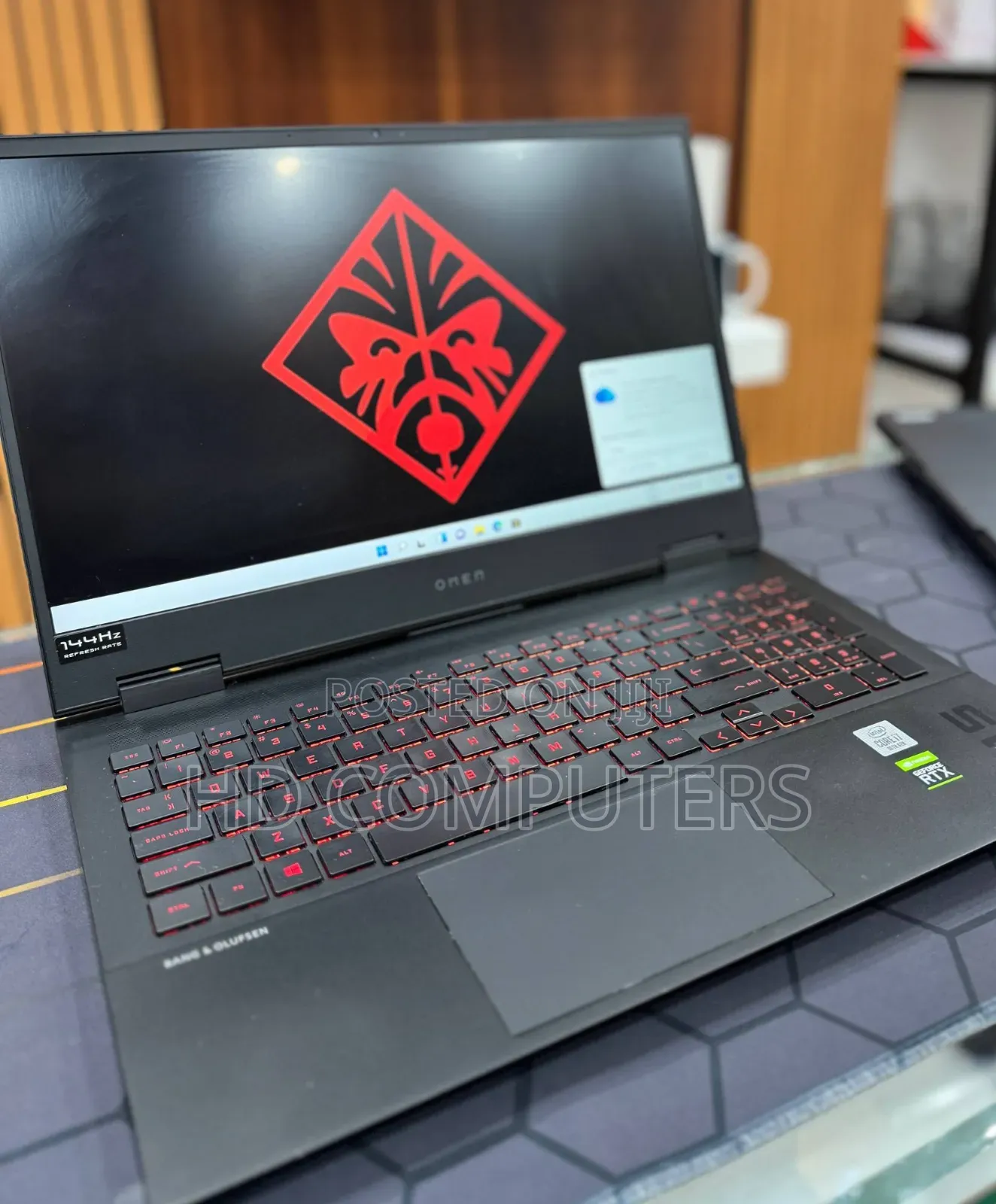 New Laptop HP Omen 15 16GB Intel Core i7 SSD 512GB