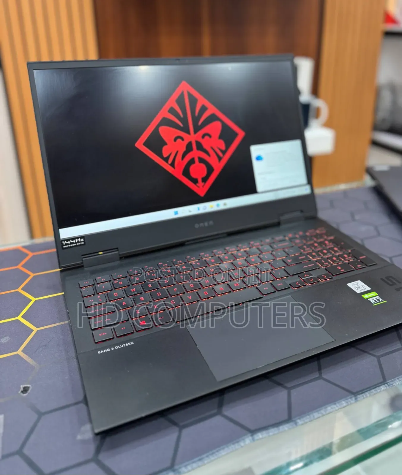 New Laptop HP Omen 15 16GB Intel Core i7 SSD 512GB