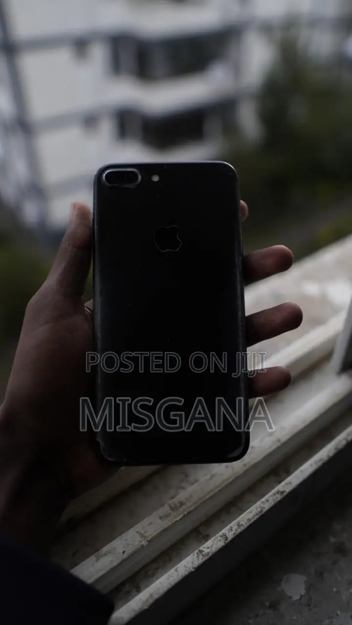 Apple iPhone 7 Plus 128 GB Black