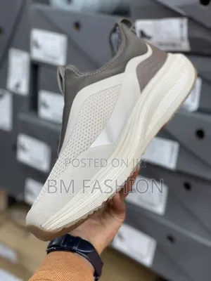 Skechers Max Sneakers
