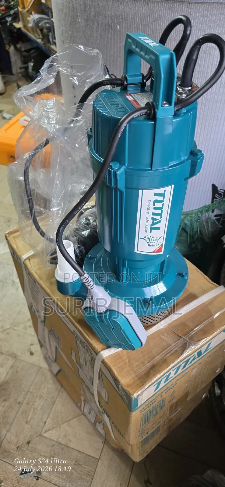Total Brand 1HP Submersible Pump