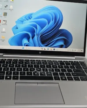 New Laptop HP EliteBook 840 G8 16GB Intel Core i7 SSD 512GB