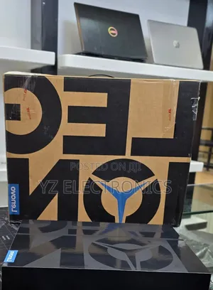 New Laptop Lenovo Legion Y720 32GB AMD Ryzen 9 SSD 1T