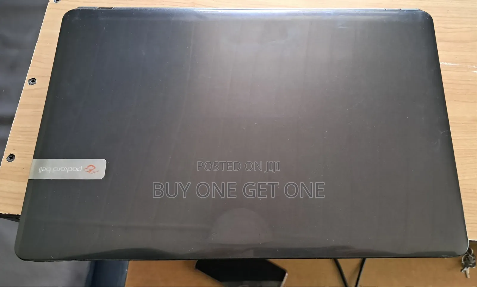 Laptop Packard Bell 6GB AMD HDD+SSD 500GB