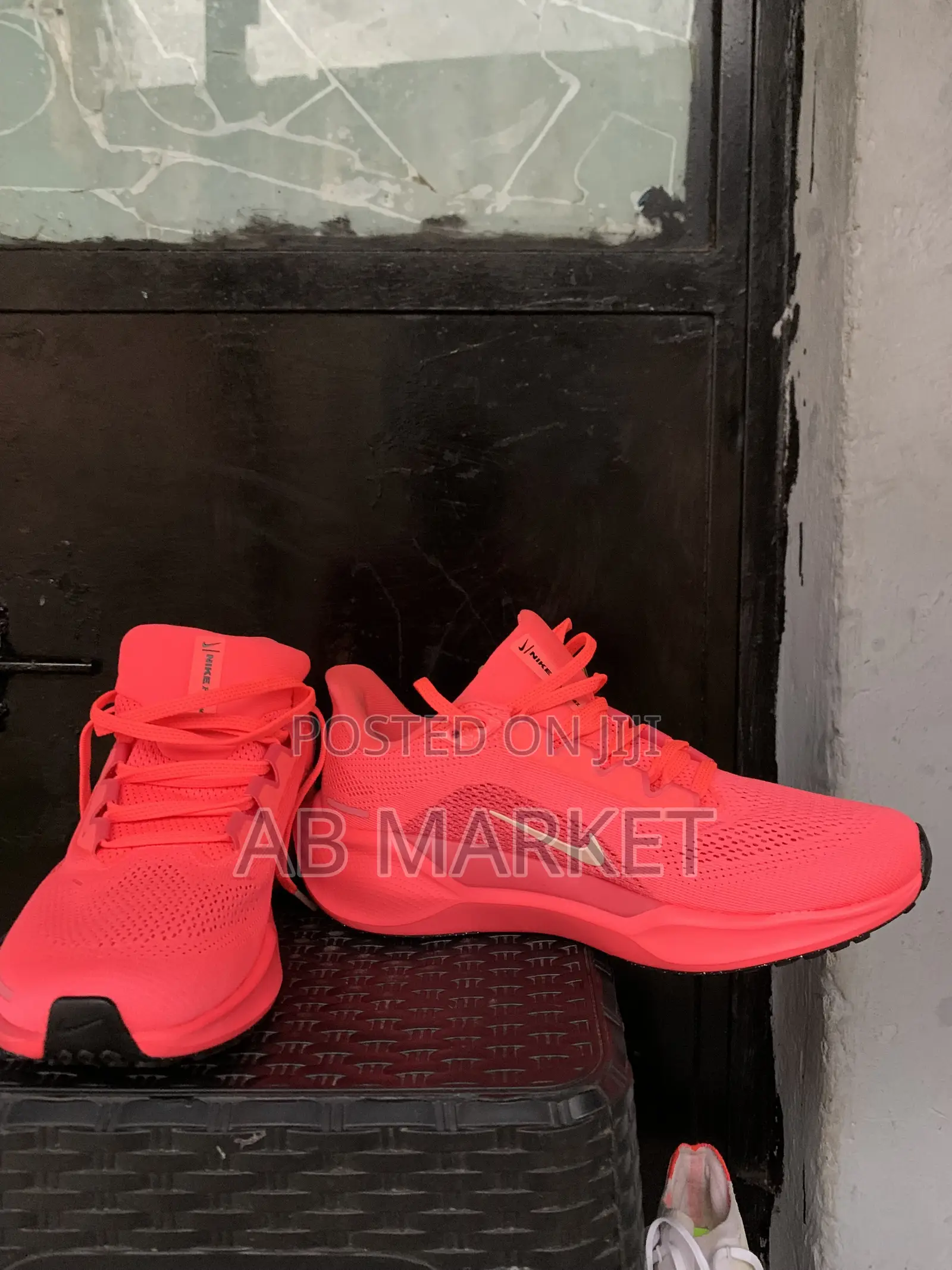 New Brand Nike