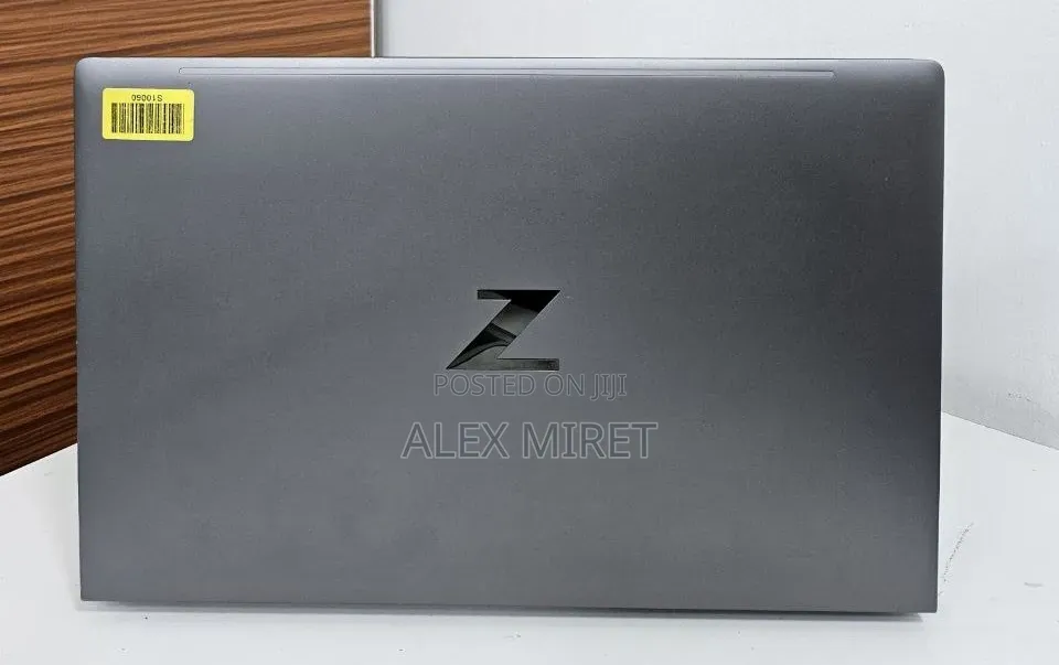 New Laptop HP ZBook 15 16GB Intel Core i7 SSD 1T