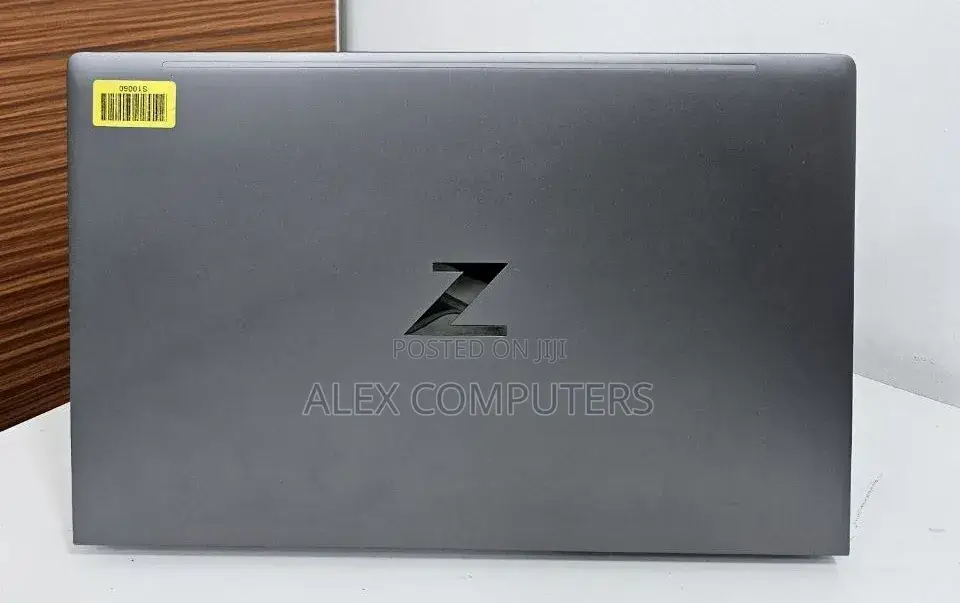 New Laptop HP ZBook 15 16GB Intel Core i7 SSD 1T