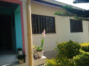 Furnished 6bdrm Villa in Ropak, Yeka for sale